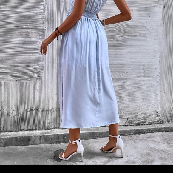 NWOT Tie Front Summer Dress - Picture 3 of 3